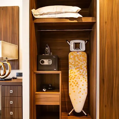 Leonardo Boutique Hotel Larnaka