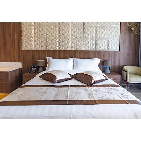 Leonardo Boutique Larnaka