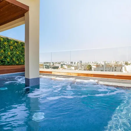 Hotel Leonardo Boutique