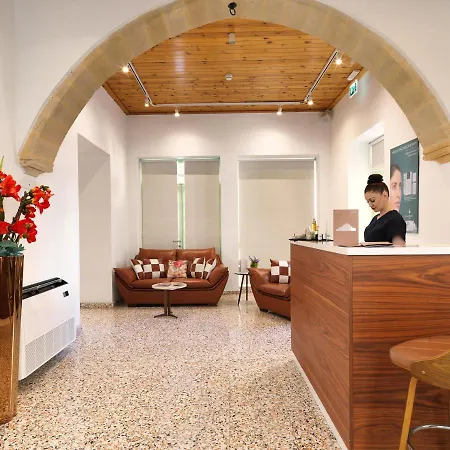 Ξενοδοχείο Leonardo Boutique 4*