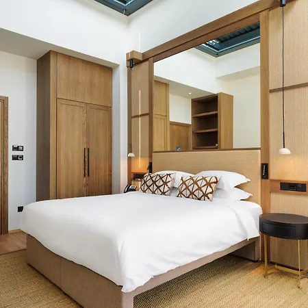 Leonardo Boutique 4*