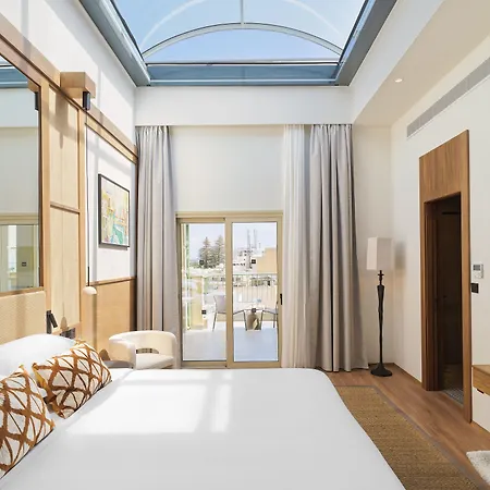 Hotel Leonardo Boutique Larnaka