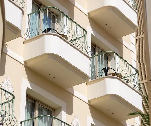 Hotel Leonardo Boutique 4*