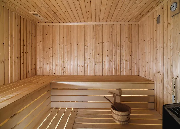 Hotel Leonardo Boutique 4*