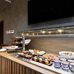 Hotel Leonardo Boutique