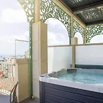 Hotel Leonardo Boutique 4*