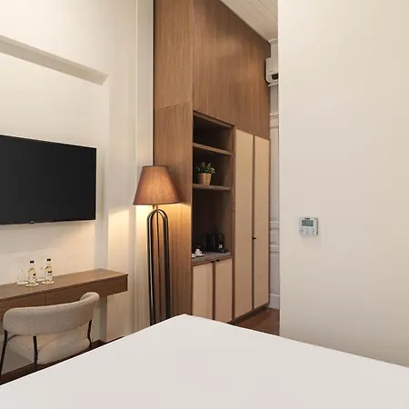 Hotel Leonardo Boutique 4*