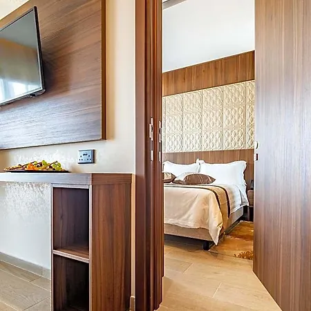 Hotel Leonardo Boutique Larnaca