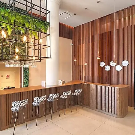 Hotel Leonardo Boutique 4*