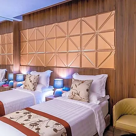 Leonardo Boutique Hotel