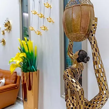 Hotel Leonardo Boutique 4*