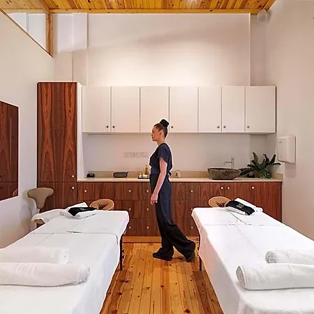Hotel Leonardo Boutique