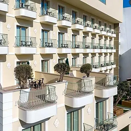 Leonardo Boutique 4*