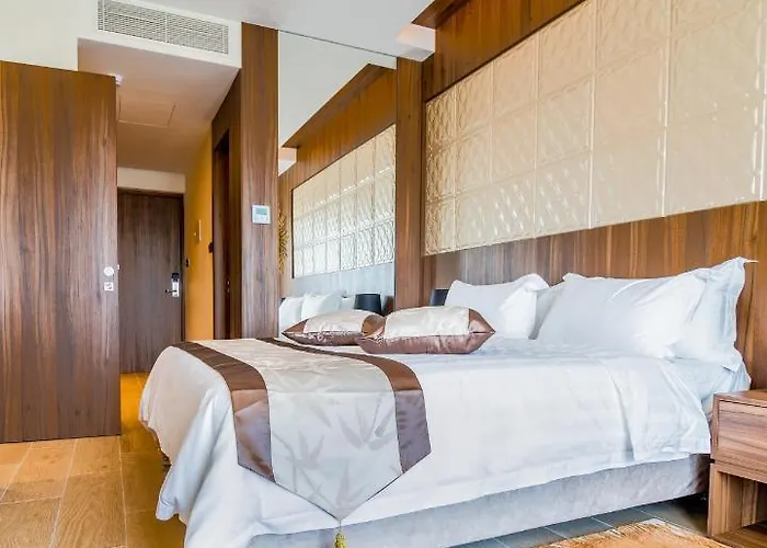 Hotel Leonardo Boutique Larnaca