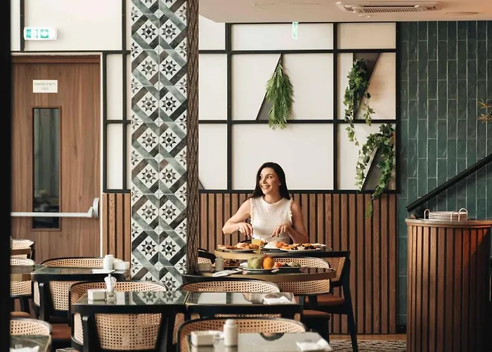 Leonardo Boutique Ξενοδοχείο 4*