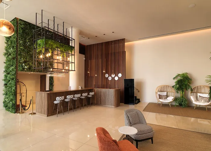 Ξενοδοχείο Leonardo Boutique 4*