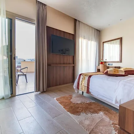 Leonardo Boutique 4* Λάρνακα