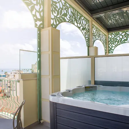 Ξενοδοχείο Leonardo Boutique 4*